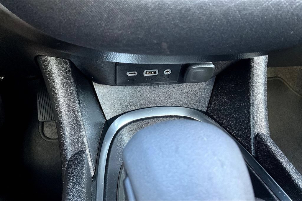 Used 2024 Chevrolet Malibu LT FWD image 17