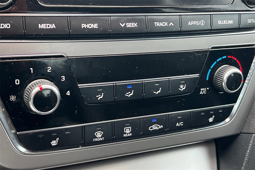 Used 2016 Hyundai Sonata Sport w/ Option Group 1V image 23