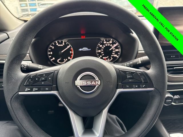 Used 2025 Nissan Altima 2.5 SV w/ SV Special Edition Package FWD image 16