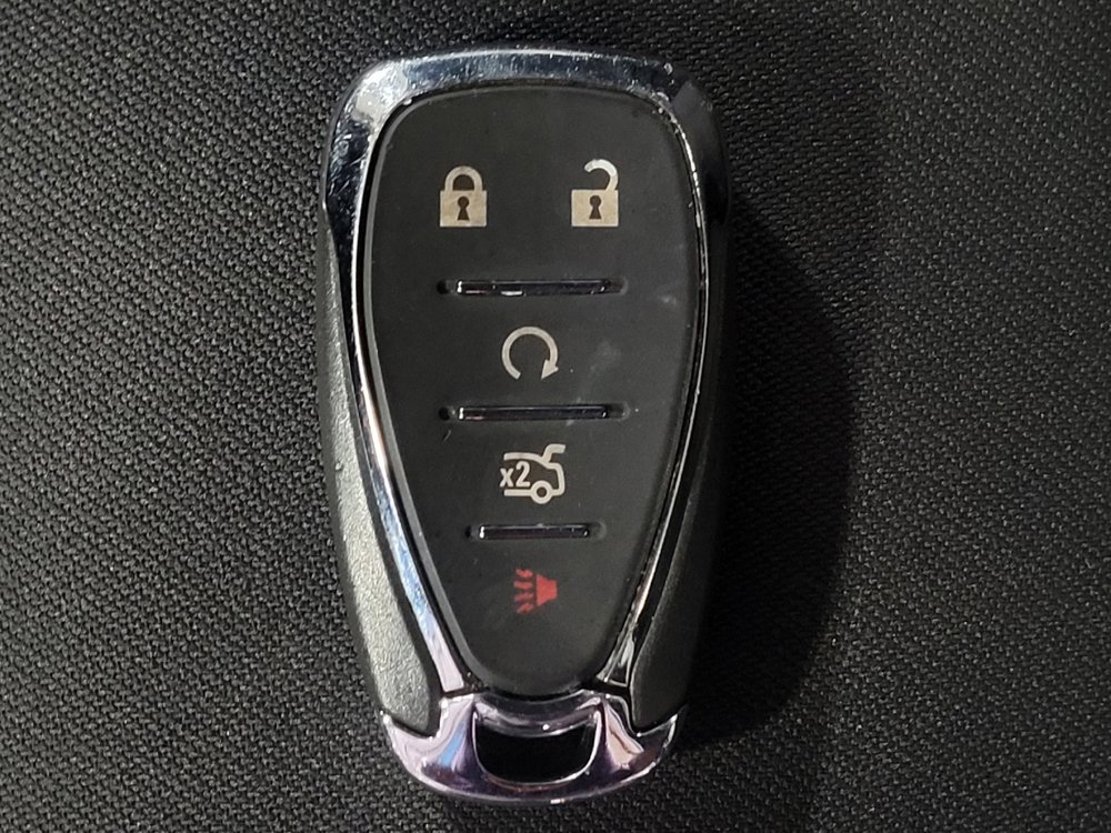 Used 2025 Chevrolet Malibu LT FWD image 32