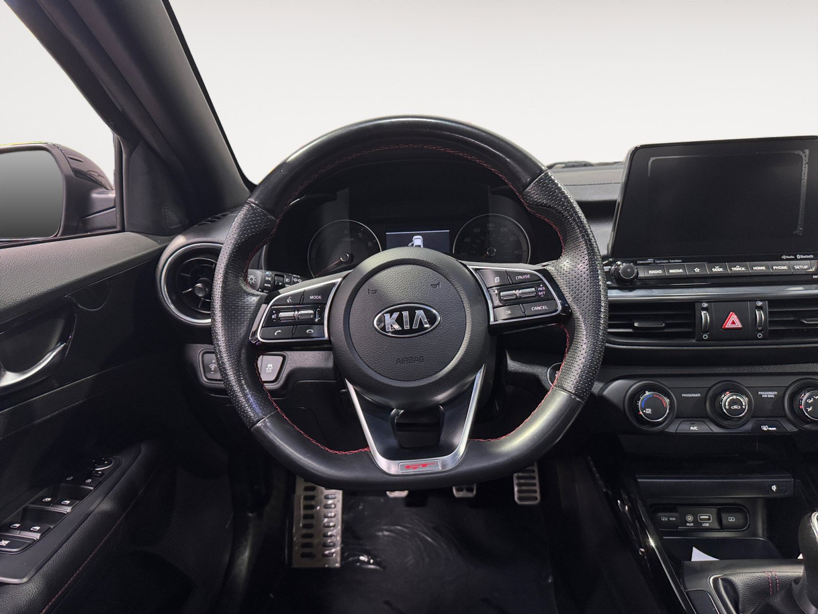 Used 2021 Kia Forte GT FWD image 12