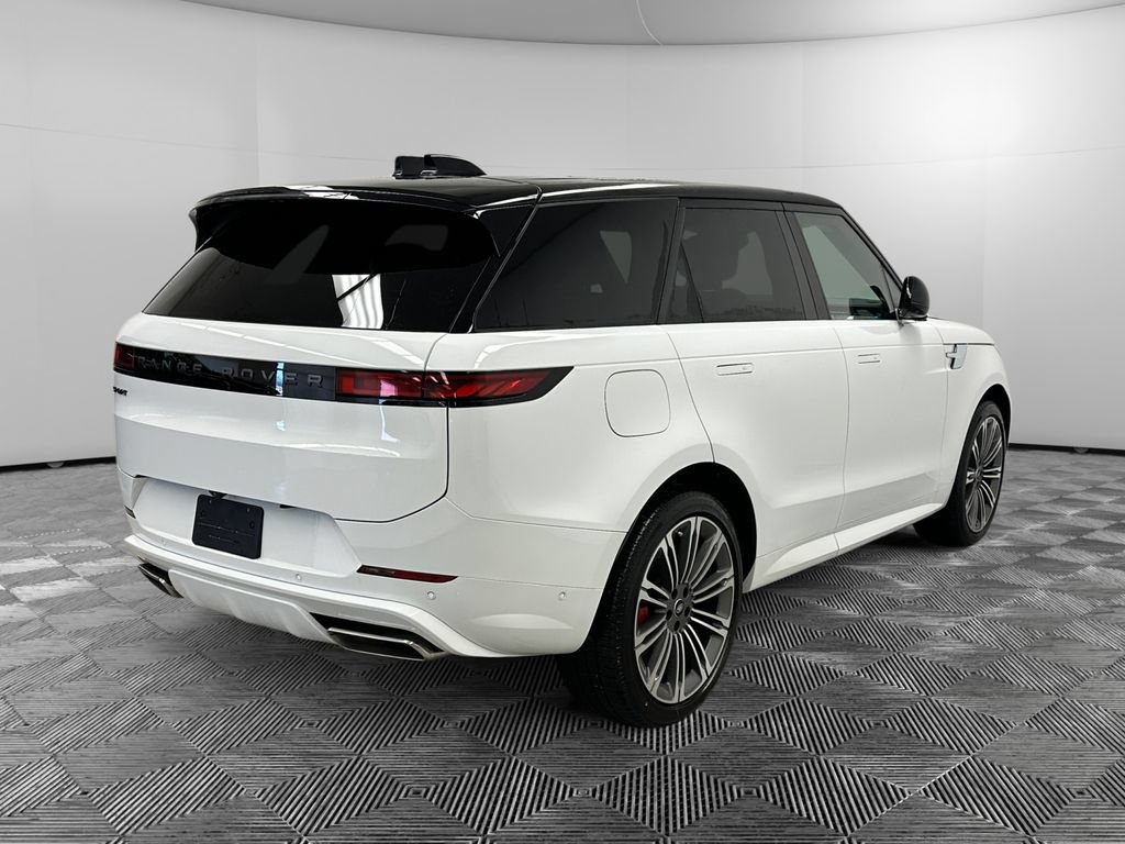 Used 2025 Land Rover Range Rover Sport Dynamic SE AWD/4WD image 5
