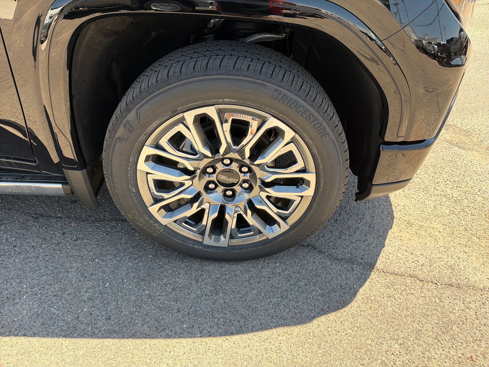 New 2026 GMC Sierra 1500 Denali Ultimate AWD/4WD image 11