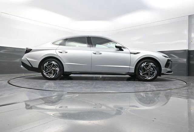 New 2026 Hyundai Sonata SEL FWD image 36