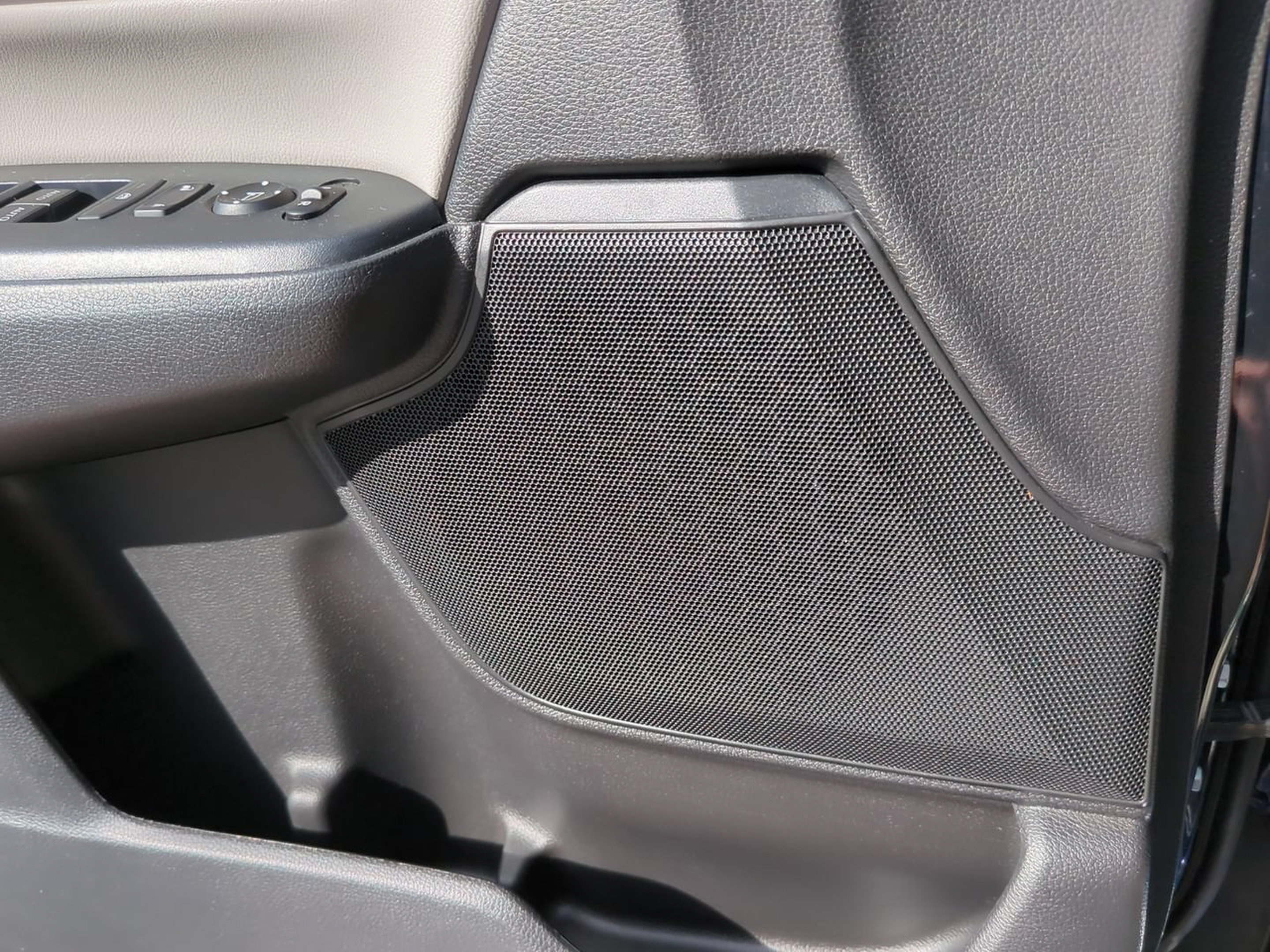 Used 2018 Honda CR-V EX-L image 23