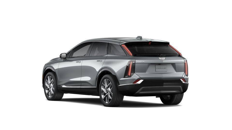 New 2027 Cadillac Optiq Luxury w/ LPO, Floor Liner Package AWD/4WD image 99