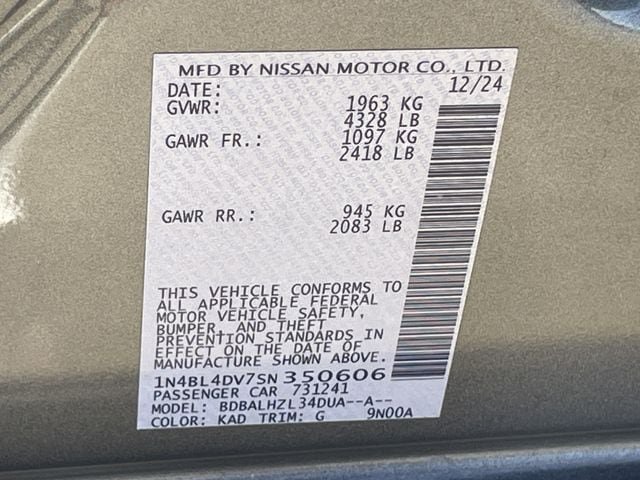 Used 2025 Nissan Altima 2.5 SV FWD image 28