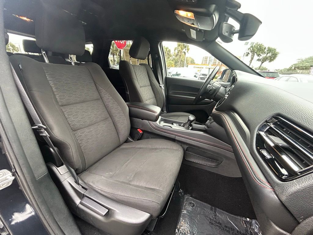 Used 2025 Dodge Durango GT image 27