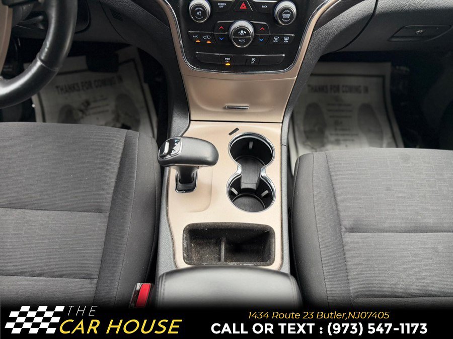 Used 2014 Jeep Grand Cherokee Laredo w/ Quick Order Package 23E AWD/4WD image 26
