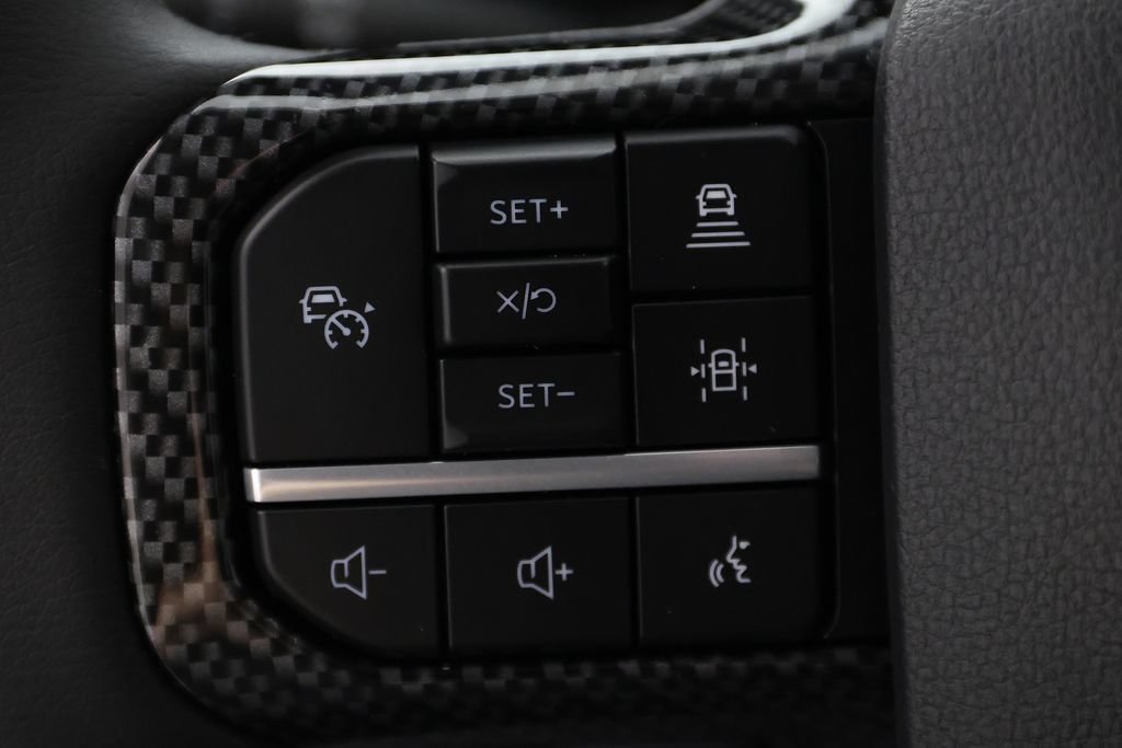 Used 2026 Ford F250 Lariat w/ Black Appearance Package AWD/4WD image 50