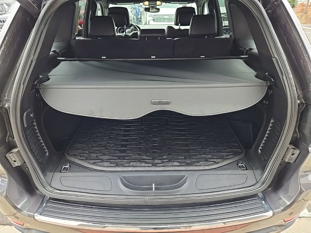 Used 2020 Jeep Grand Cherokee Limited image 51