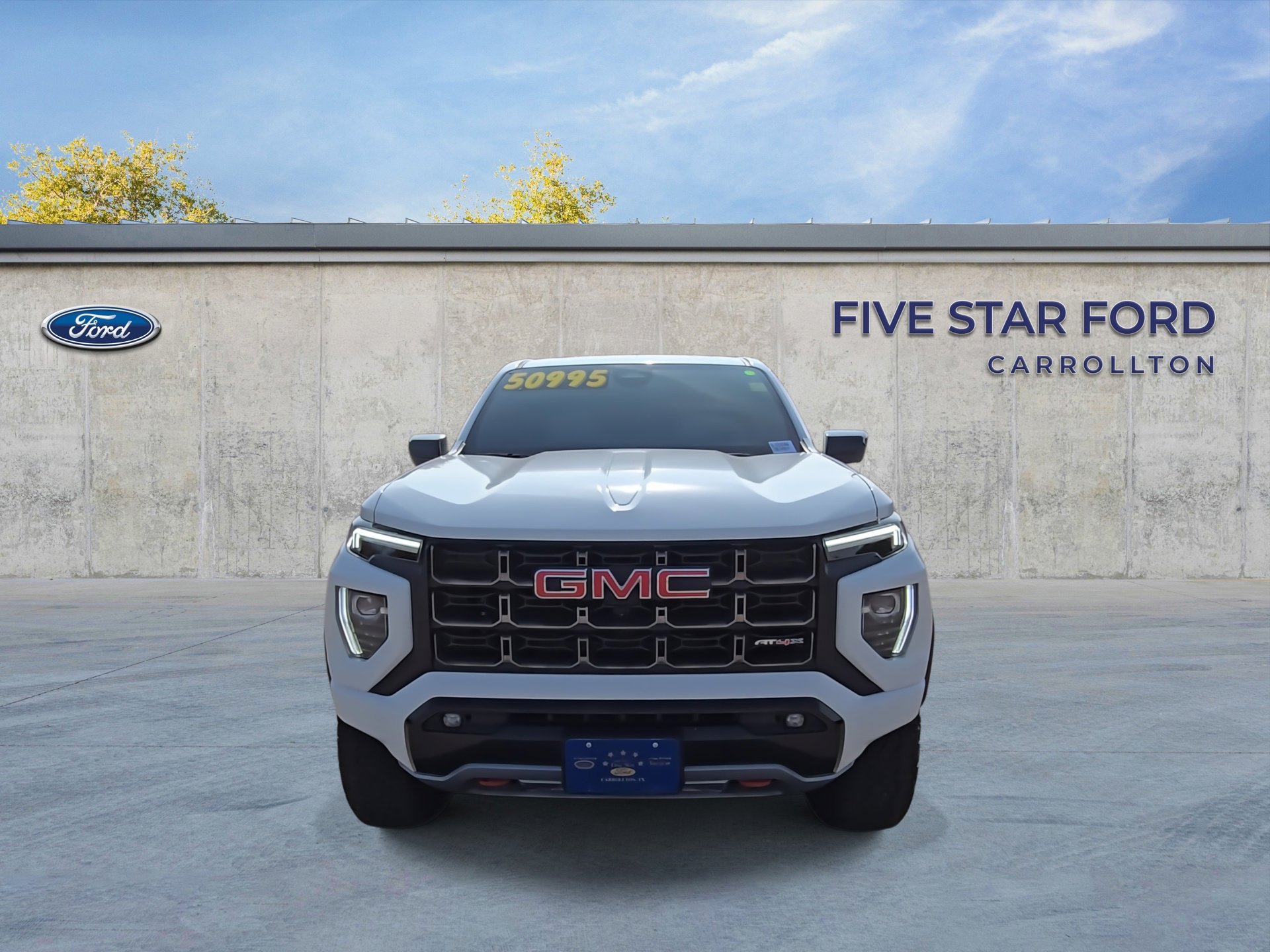 Used 2024 GMC Canyon AT4X image 4