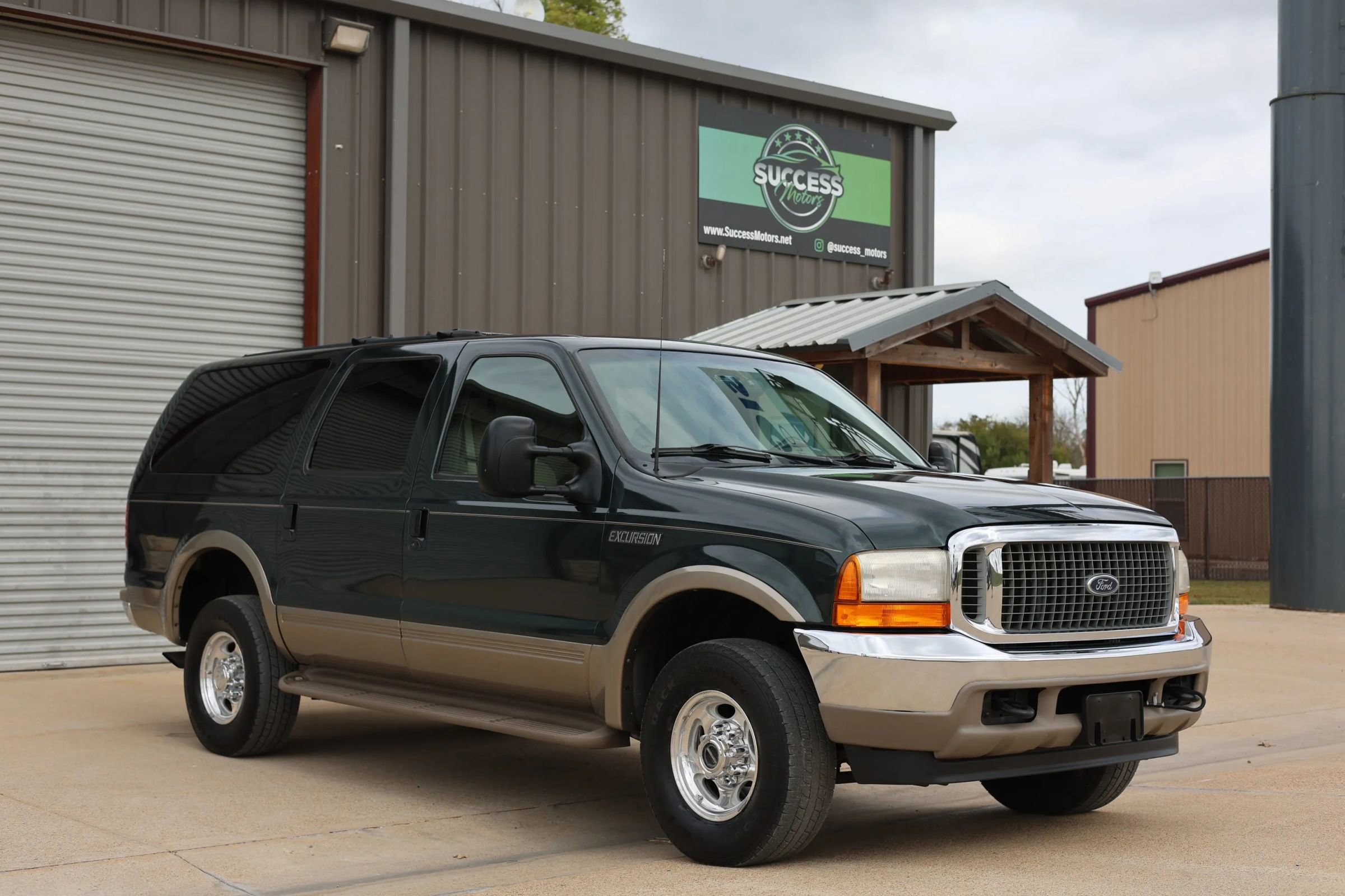 Used 2000 Ford Excursion Limited