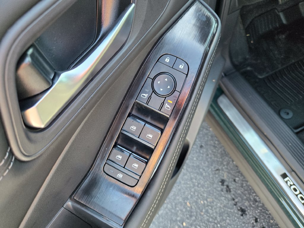 New 2027 Nissan Rogue Dark Armor FWD image 17