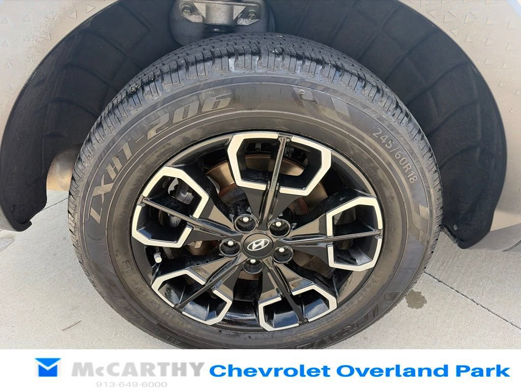 Used 2022 Hyundai Santa Cruz SEL Premium AWD/4WD image 16