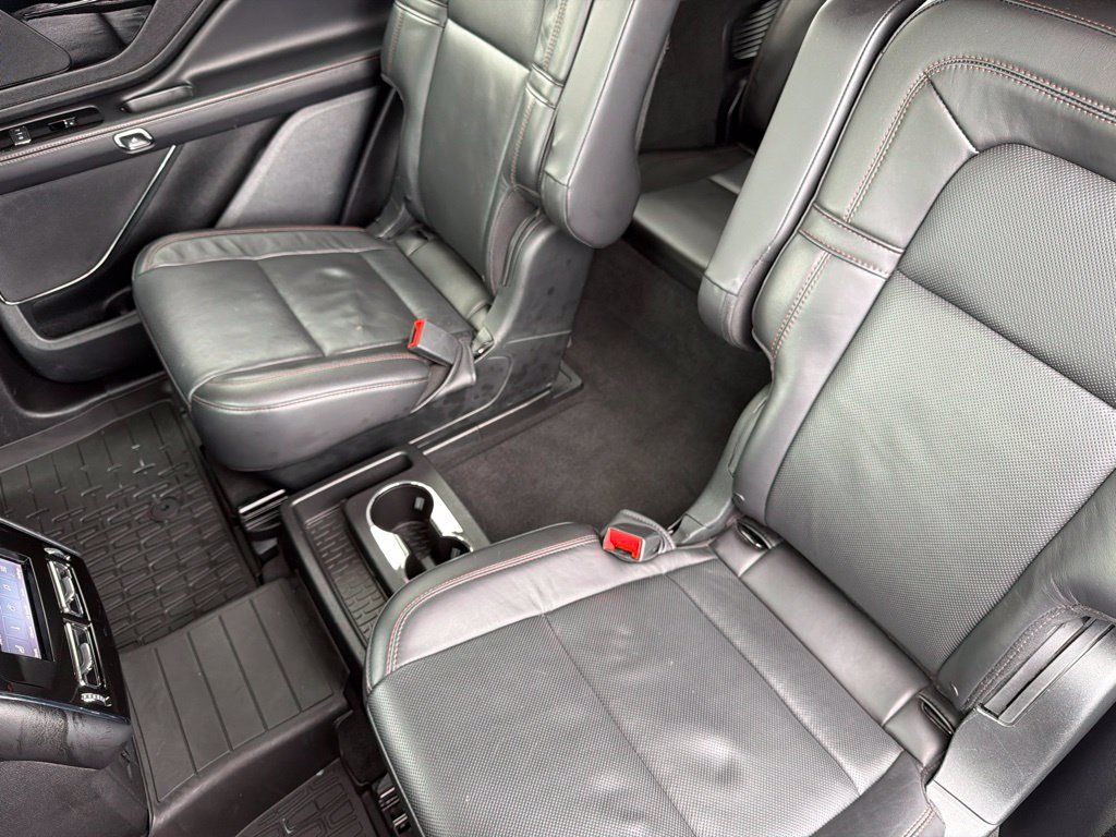Used 2023 Lincoln Aviator Reserve w/ Elements Package Plus AWD/4WD image 15
