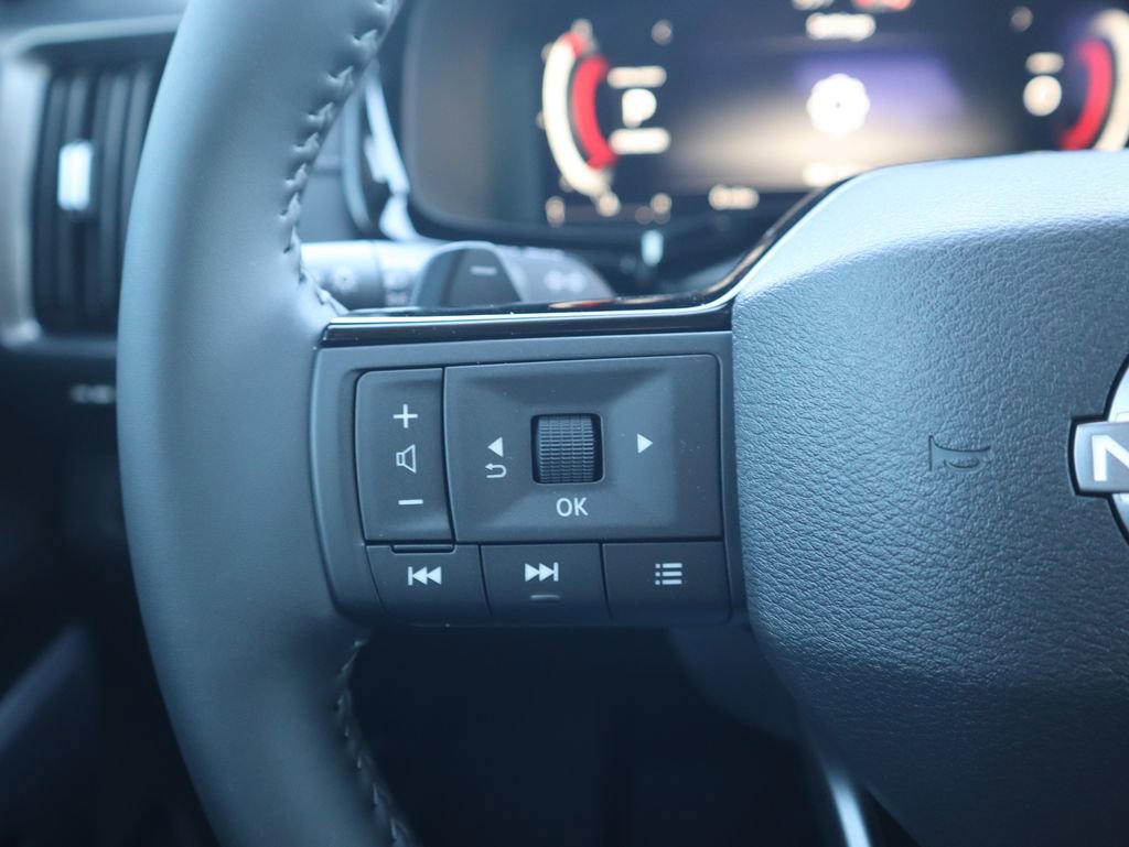 New 2026 Nissan Pathfinder SL w/ SL Premium Package image 21