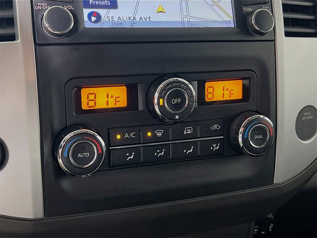 Used 2020 Nissan Frontier PRO-4X image 16