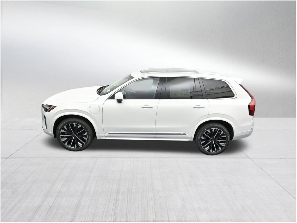 New 2026 Volvo XC90 T8 Core AWD/4WD image 14