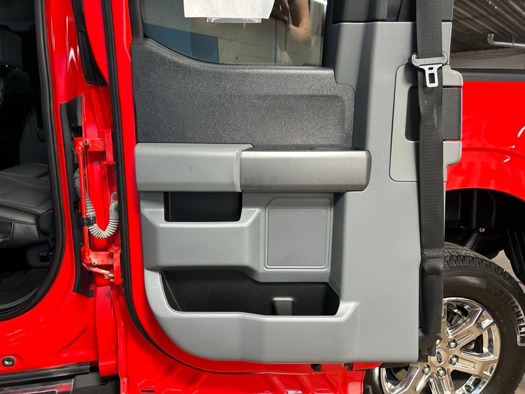 Used 2021 Ford F150 Lariat w/ Equipment Group 502A High image 40