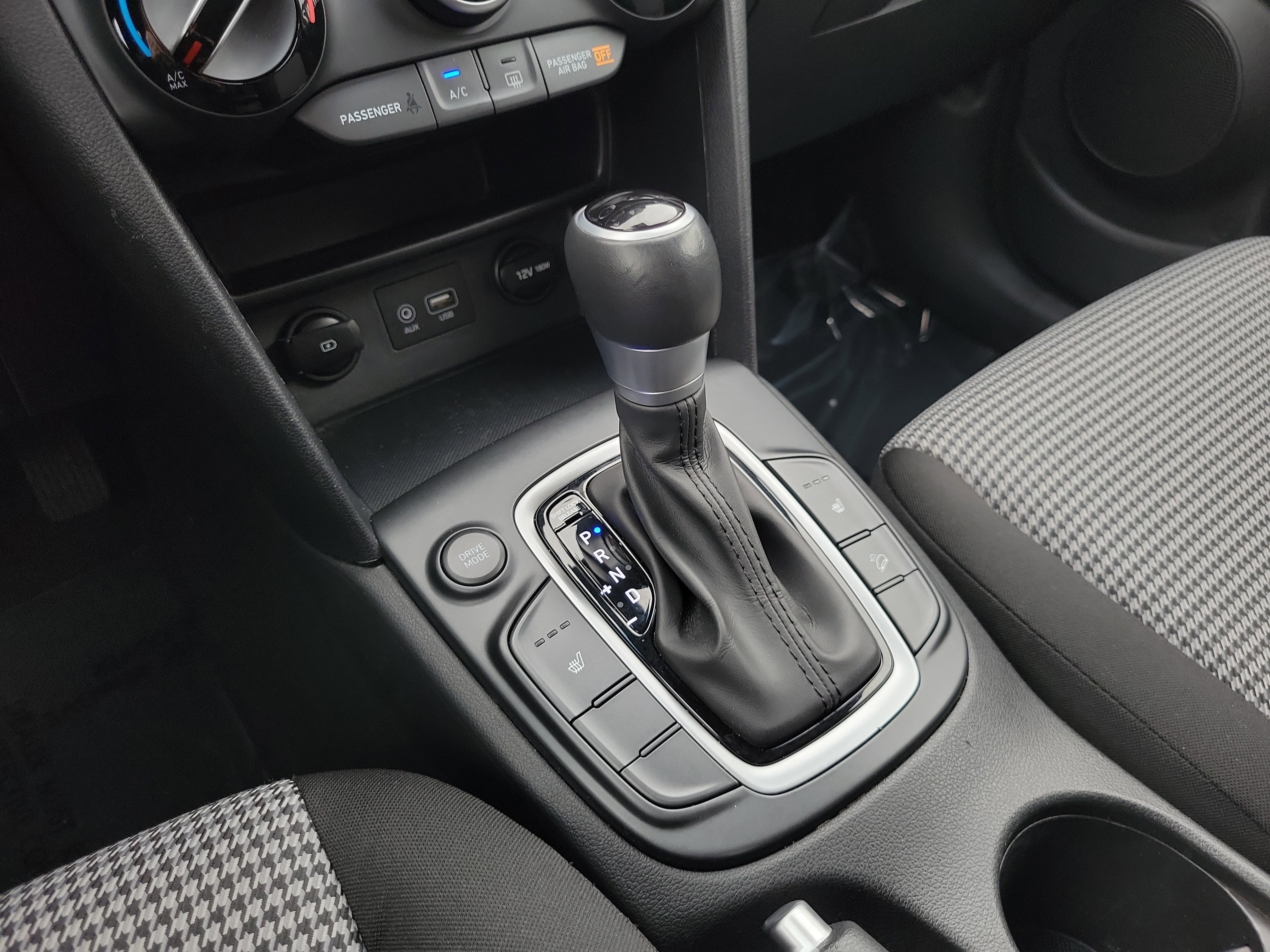 Used 2021 Hyundai Kona SEL image 21