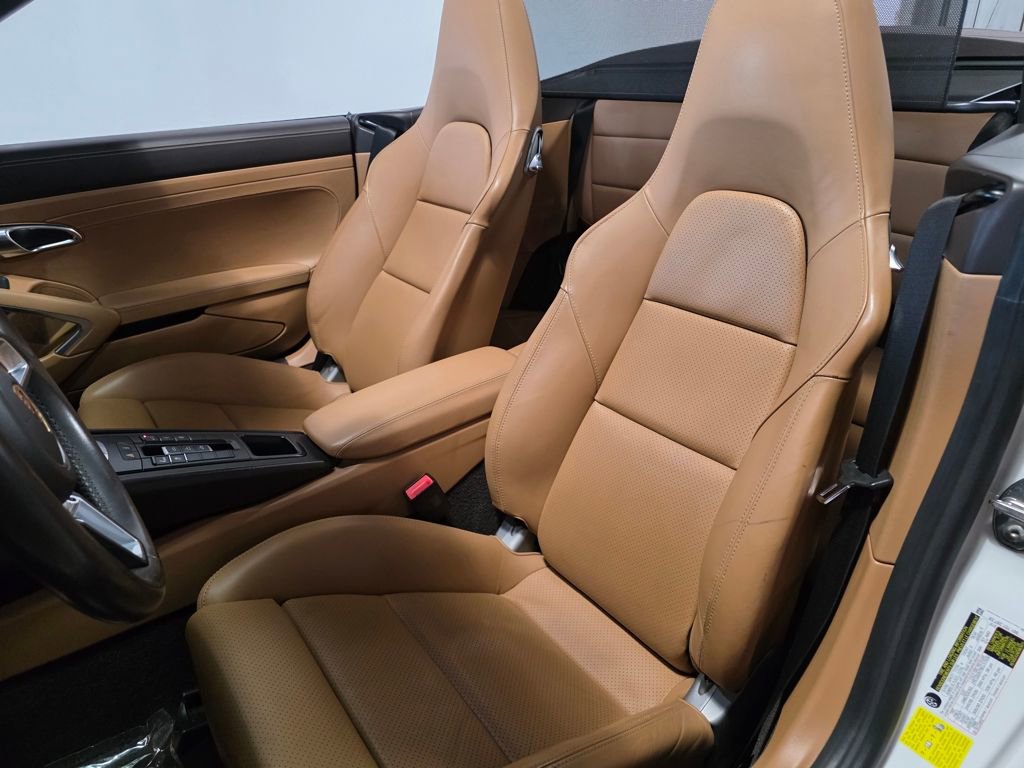 Used 2019 Porsche 911 Turbo S image 12