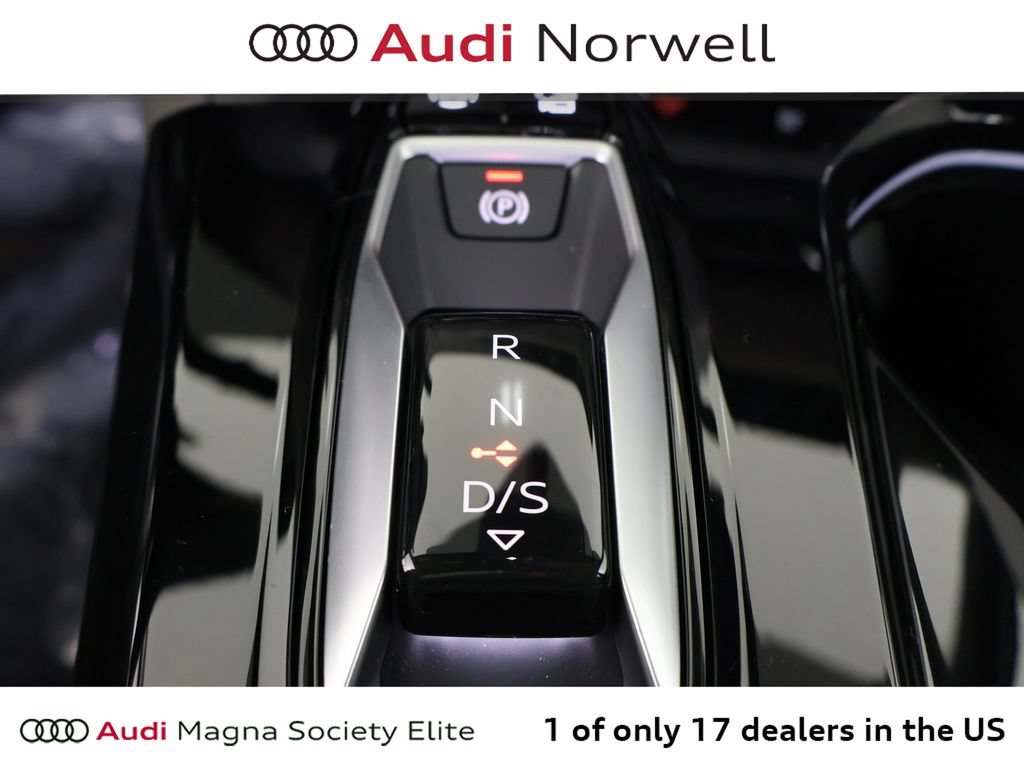 Used 2025 Audi Q5 Premium Plus AWD/4WD image 4