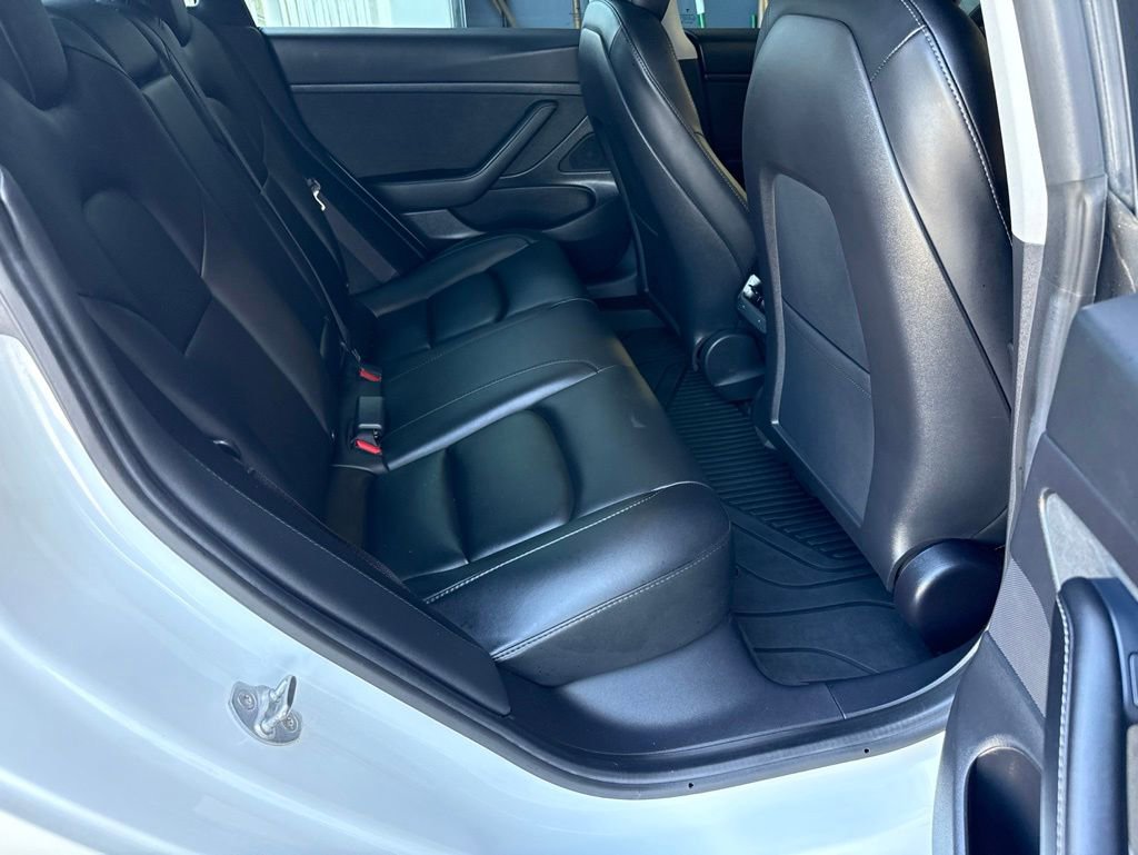 Used 2021 Tesla Model 3 Standard Range Plus RWD image 25