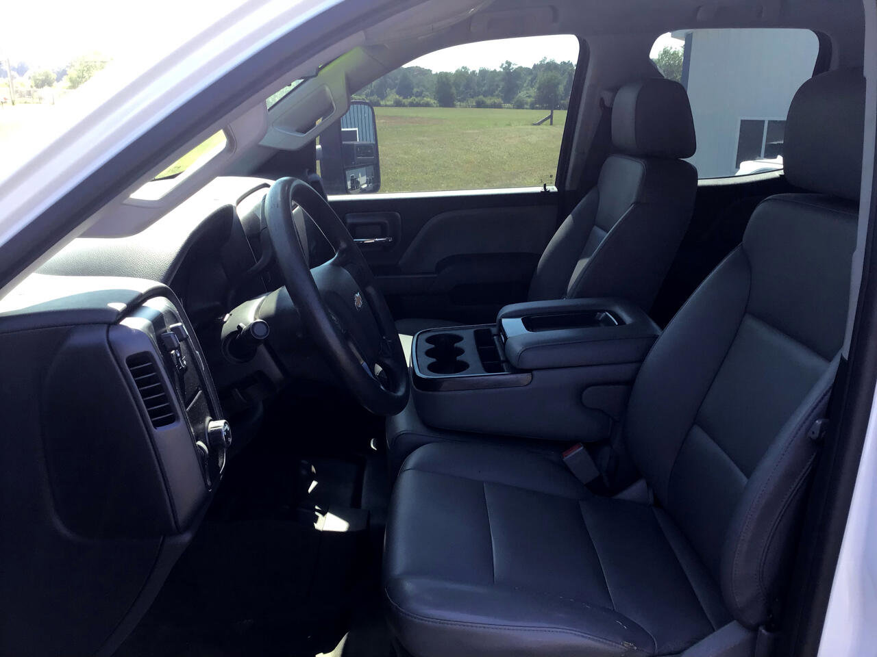 Used 2019 Chevrolet Silverado 2500 W/T w/ Snow Plow Prep Package image 22