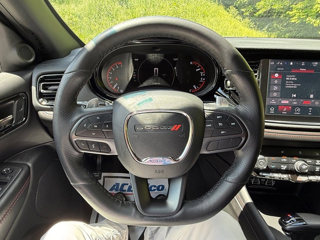 Used 2025 Dodge Durango GT w/ Blacktop Package AWD/4WD image 23