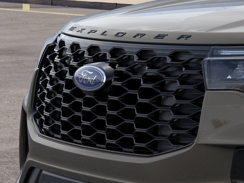 New 2026 Ford Explorer ST-Line w/ ST-Line Street Pack AWD/4WD image 18