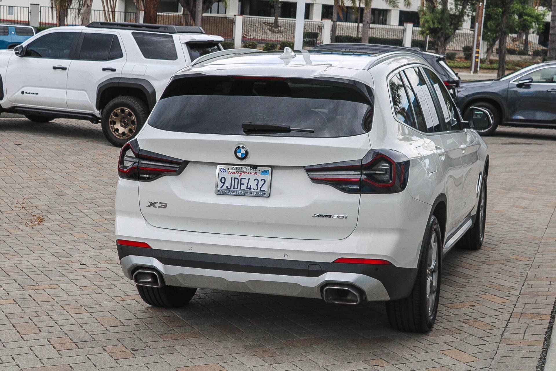 Used 2023 BMW X3 xDrive30i AWD/4WD image 7