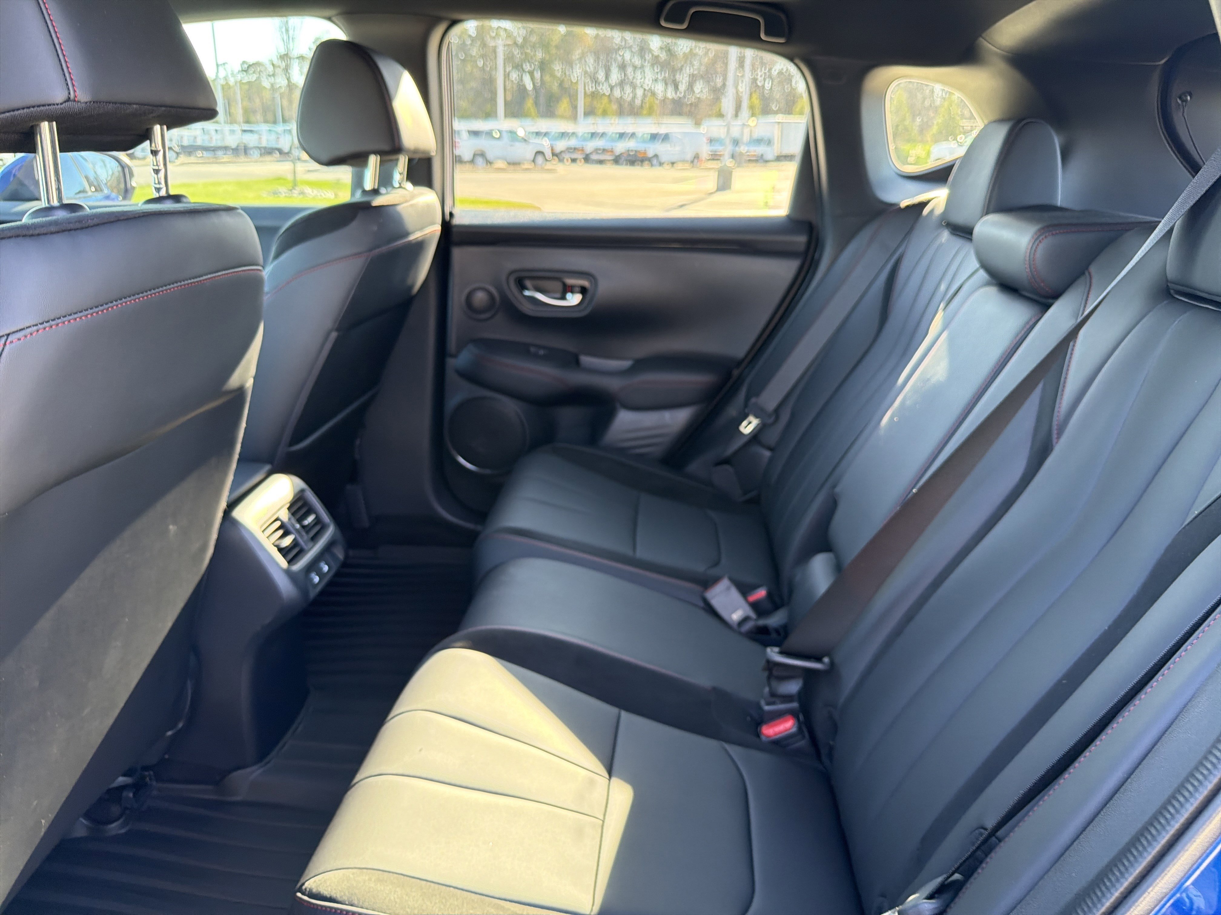 Certified 2025 Acura ADX A-Spec image 31