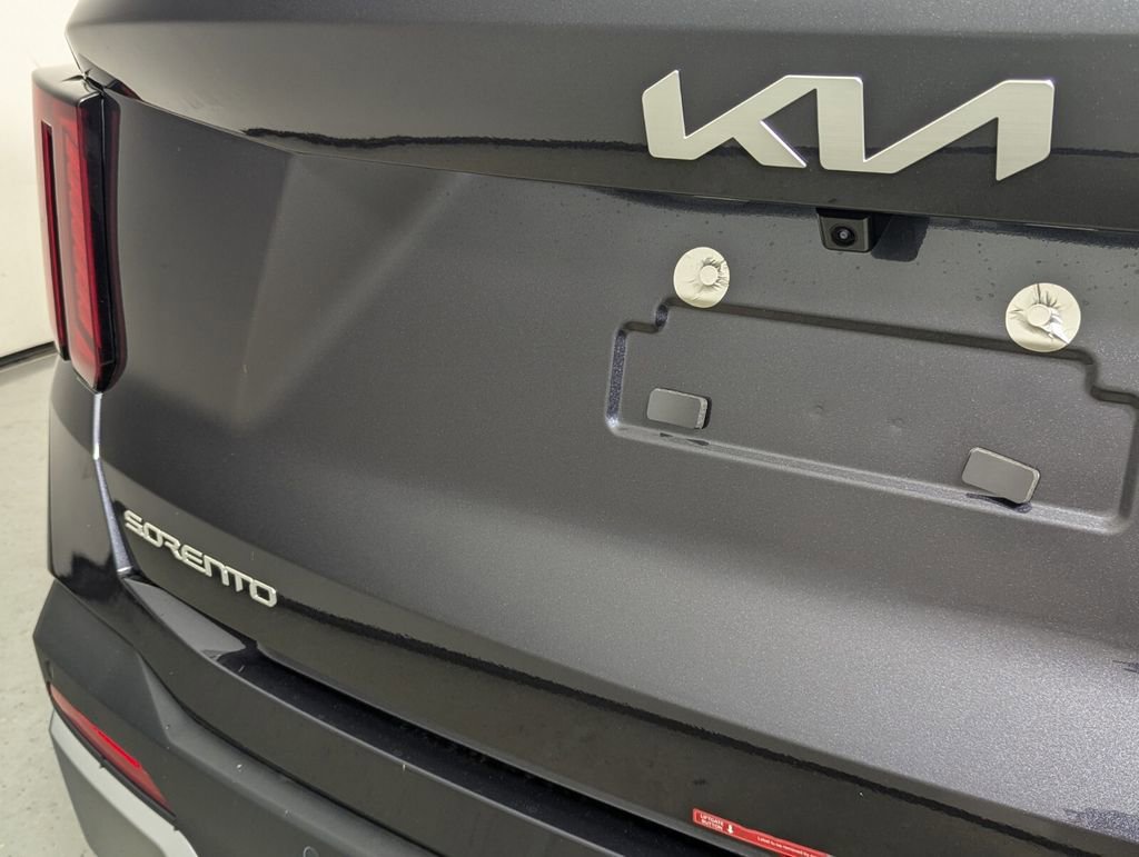 New 2026 Kia Sorento S w/ S Panoramic Sunroof Package FWD image 8
