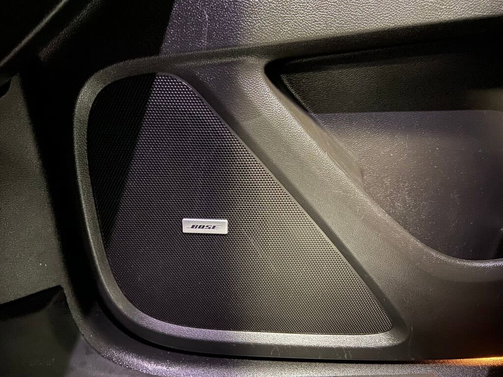 Used 2019 Chevrolet Traverse LT w/ LT Premium Package image 19