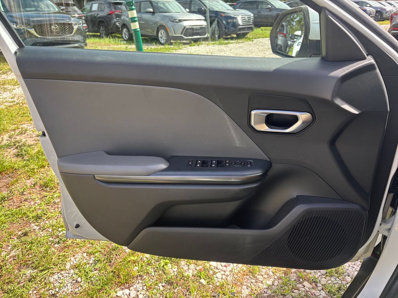 Used 2025 Kia K4 FWD image 18