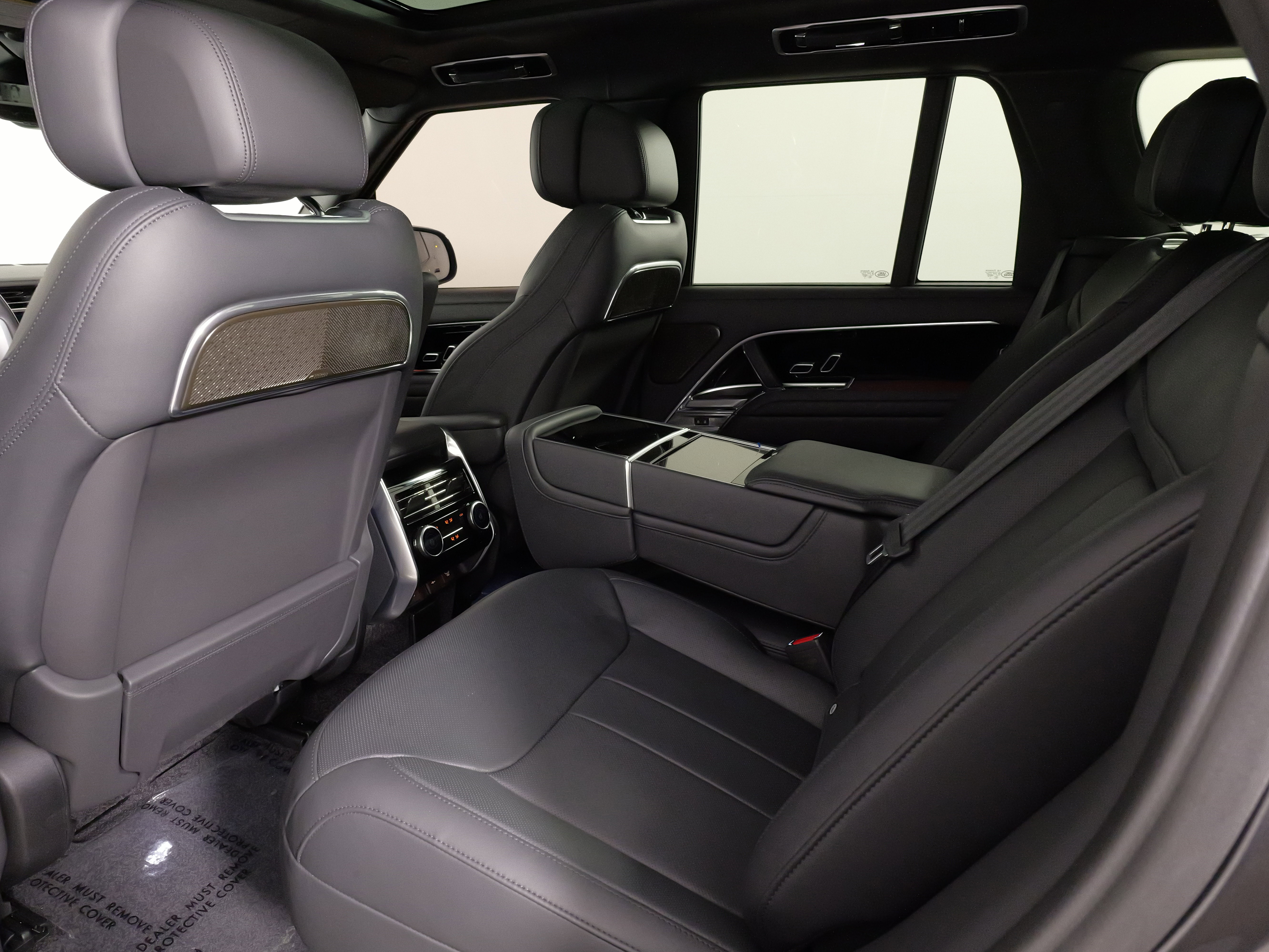 Used 2024 Land Rover Range Rover Autobiography AWD/4WD image 36