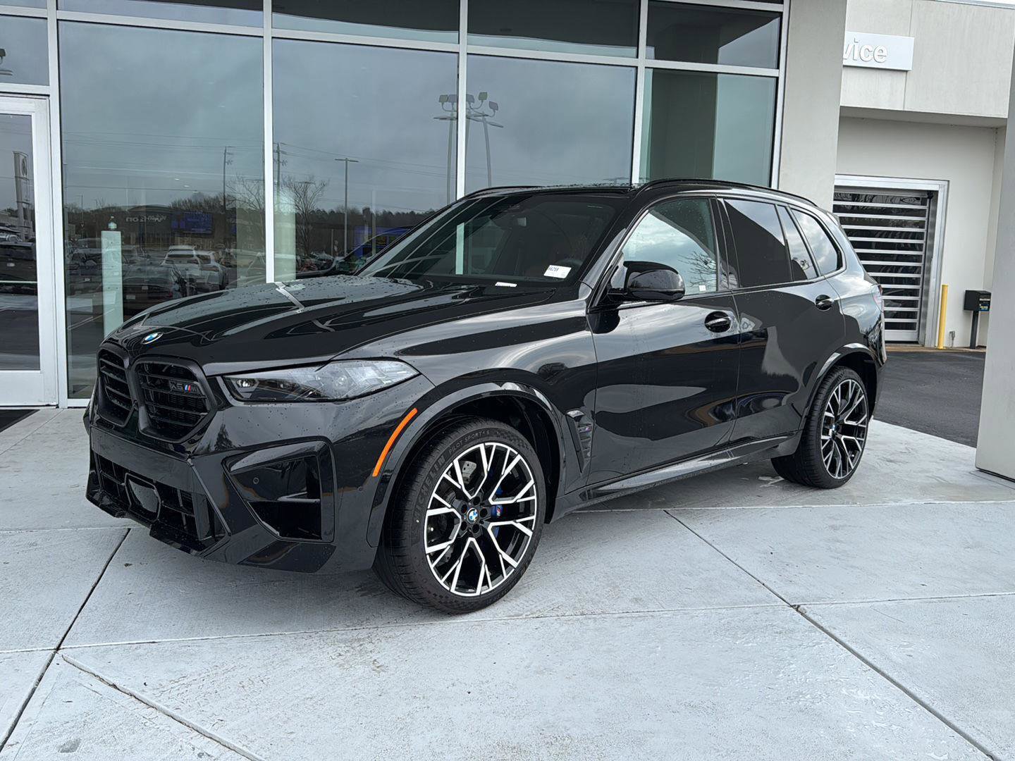 New 2026 BMW X5 M Competition w/ Executive Package image 1
