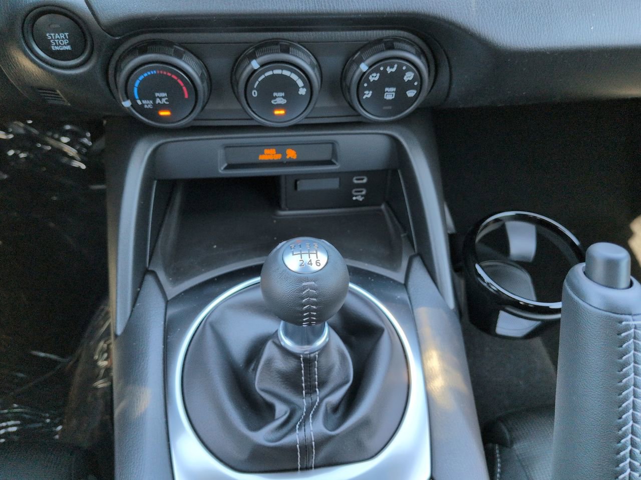 New 2026 MAZDA MX-5 Miata Sport w/ Interior Package RWD image 19