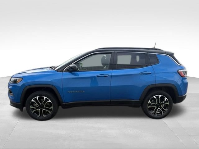 Used 2023 Jeep Compass Limited AWD/4WD image 12