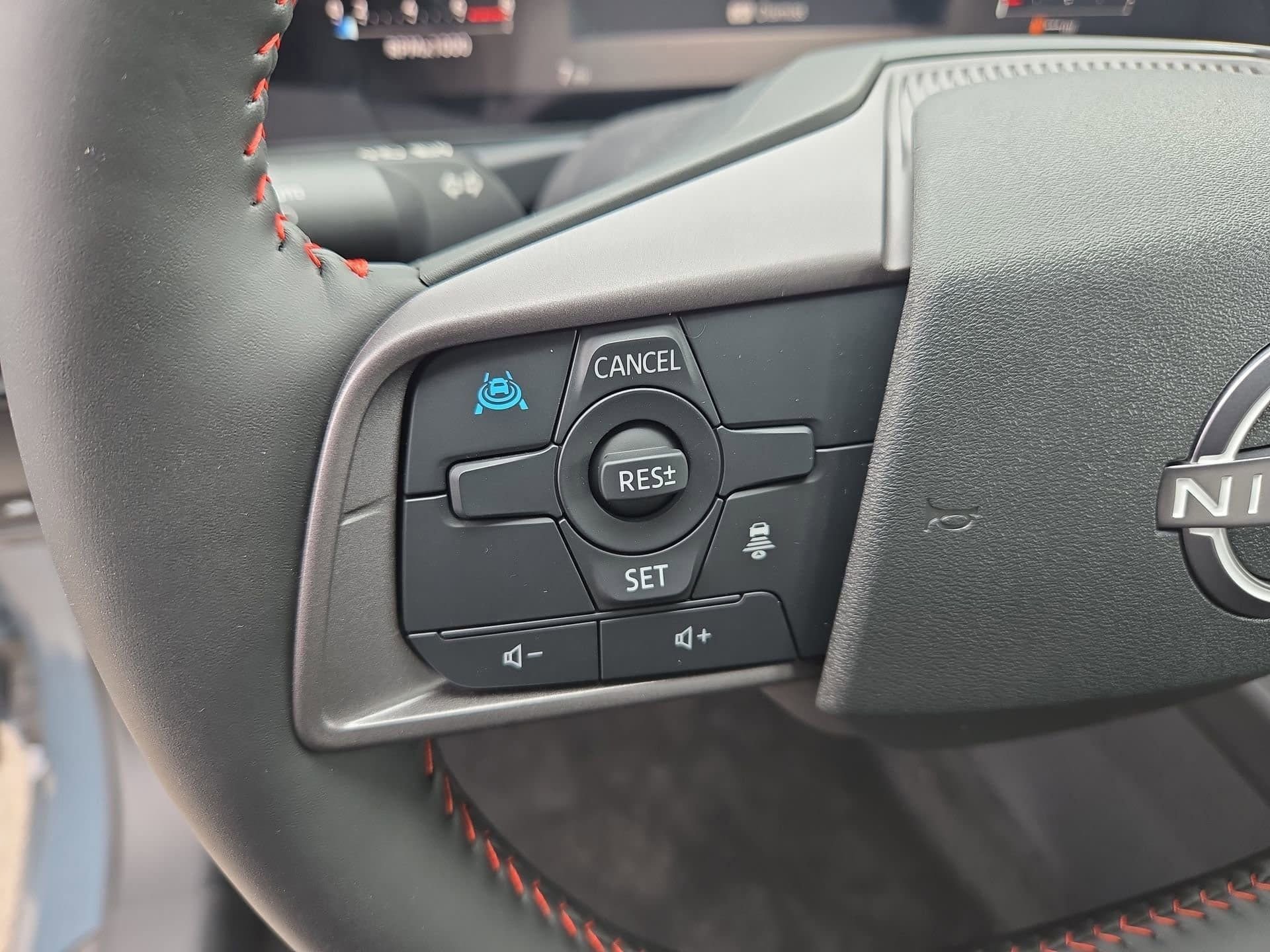 New 2026 Nissan Sentra SR w/ SR Premium Package FWD image 9