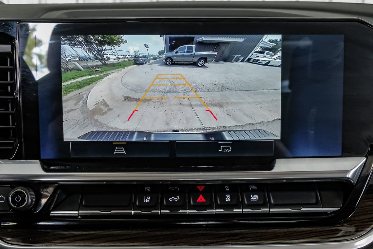 Used 2025 Chevrolet Silverado 2500 LT w/ Convenience Package image 22