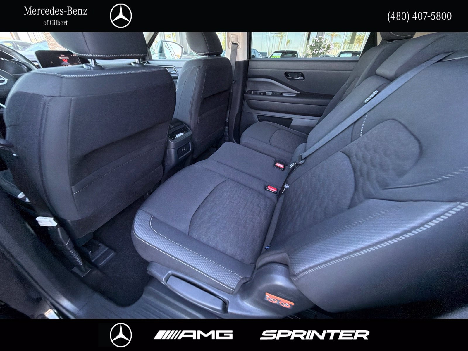 Used 2024 Nissan Pathfinder SV FWD image 19