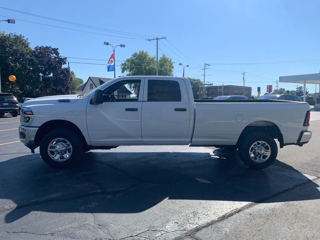 New 2026 RAM 2500 Tradesman image 5