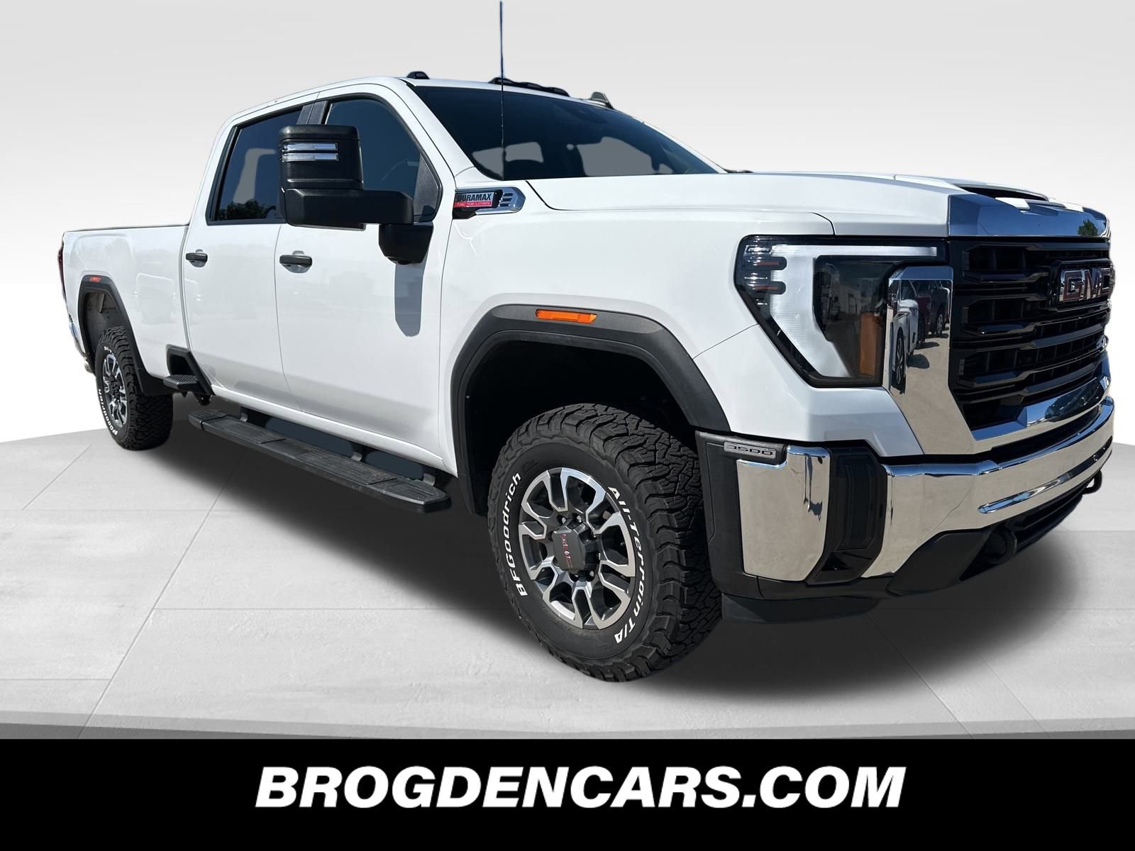 Used 2024 GMC Sierra 3500 Pro image 10