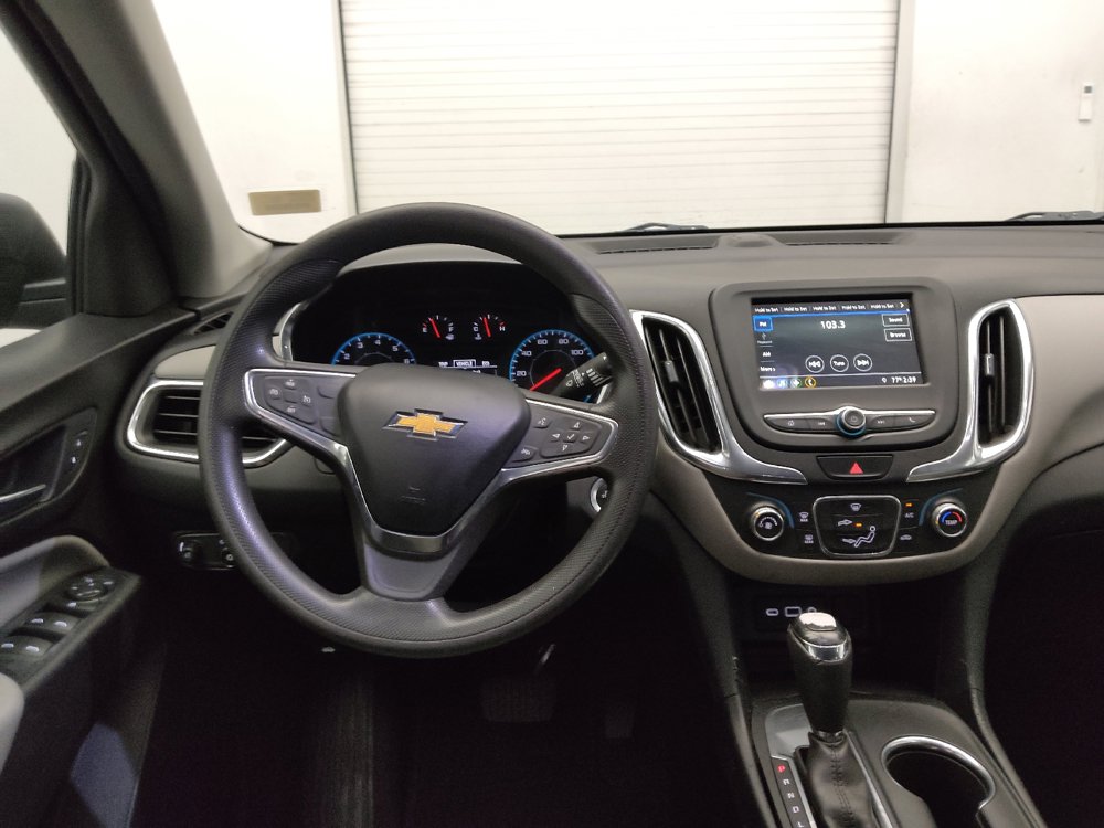 Used 2019 Chevrolet Equinox LS w/ LS Convenience Package FWD image 22