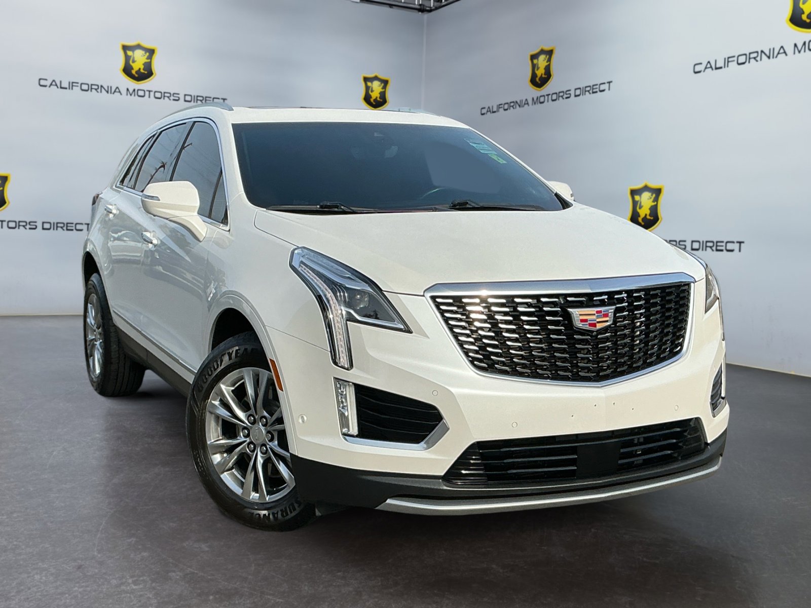 Used 2021 Cadillac XT5 Premium Luxury FWD image 3