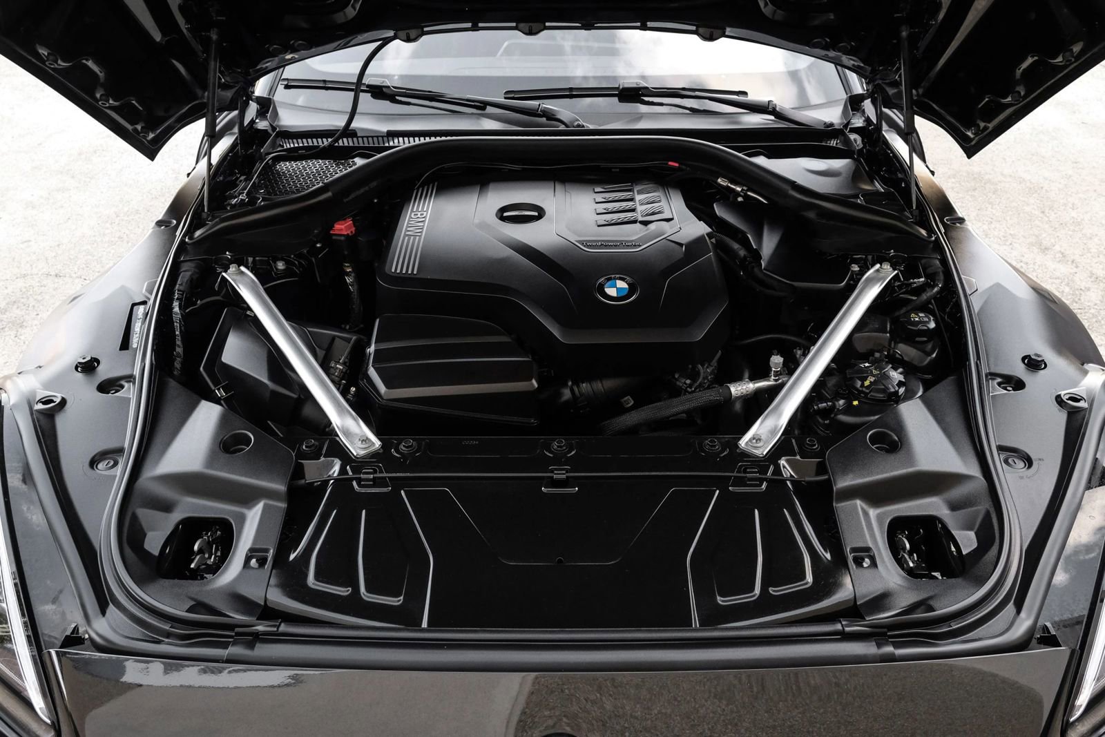 Used 2024 BMW Z4 sDrive30i w/ Convenience Package RWD image 53