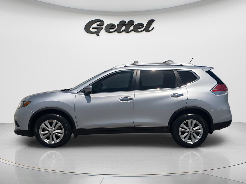 Used 2016 Nissan Rogue SV w/ SV Premium Package image 8
