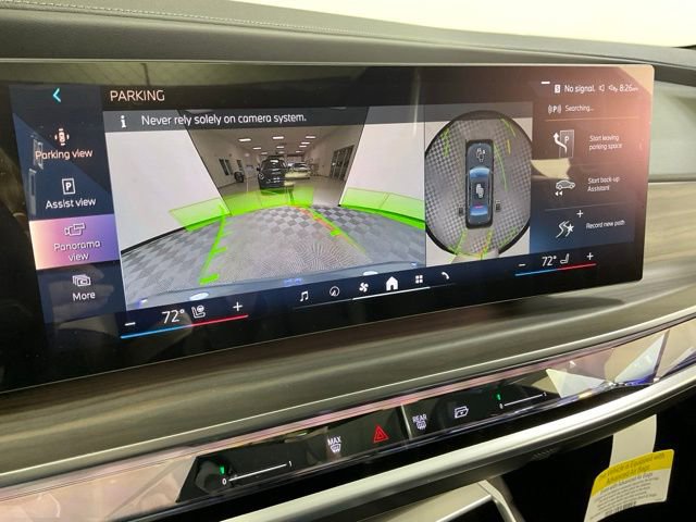 Certified 2024 BMW i7 xDrive60 AWD/4WD image 17